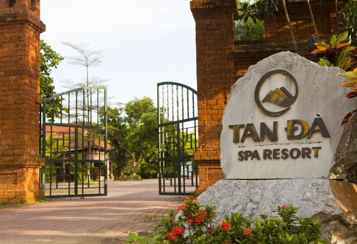 tam khoang nong gan ha noi