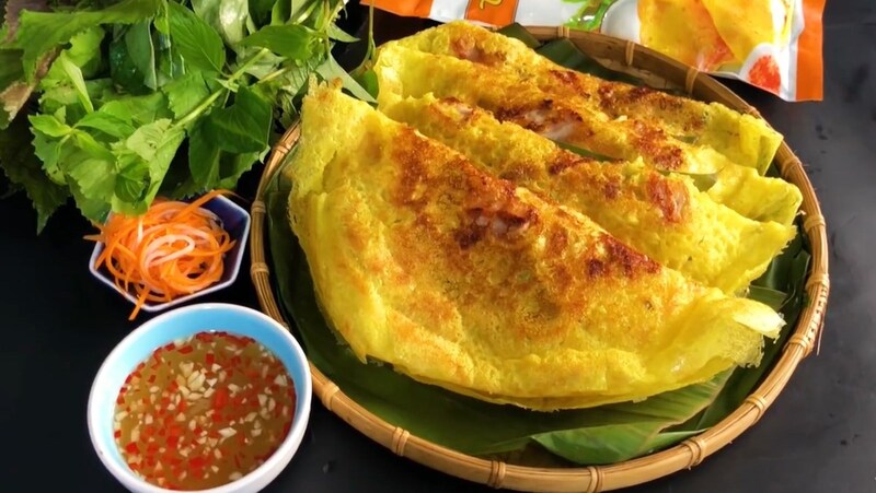 suối khoáng nóng tháp bà